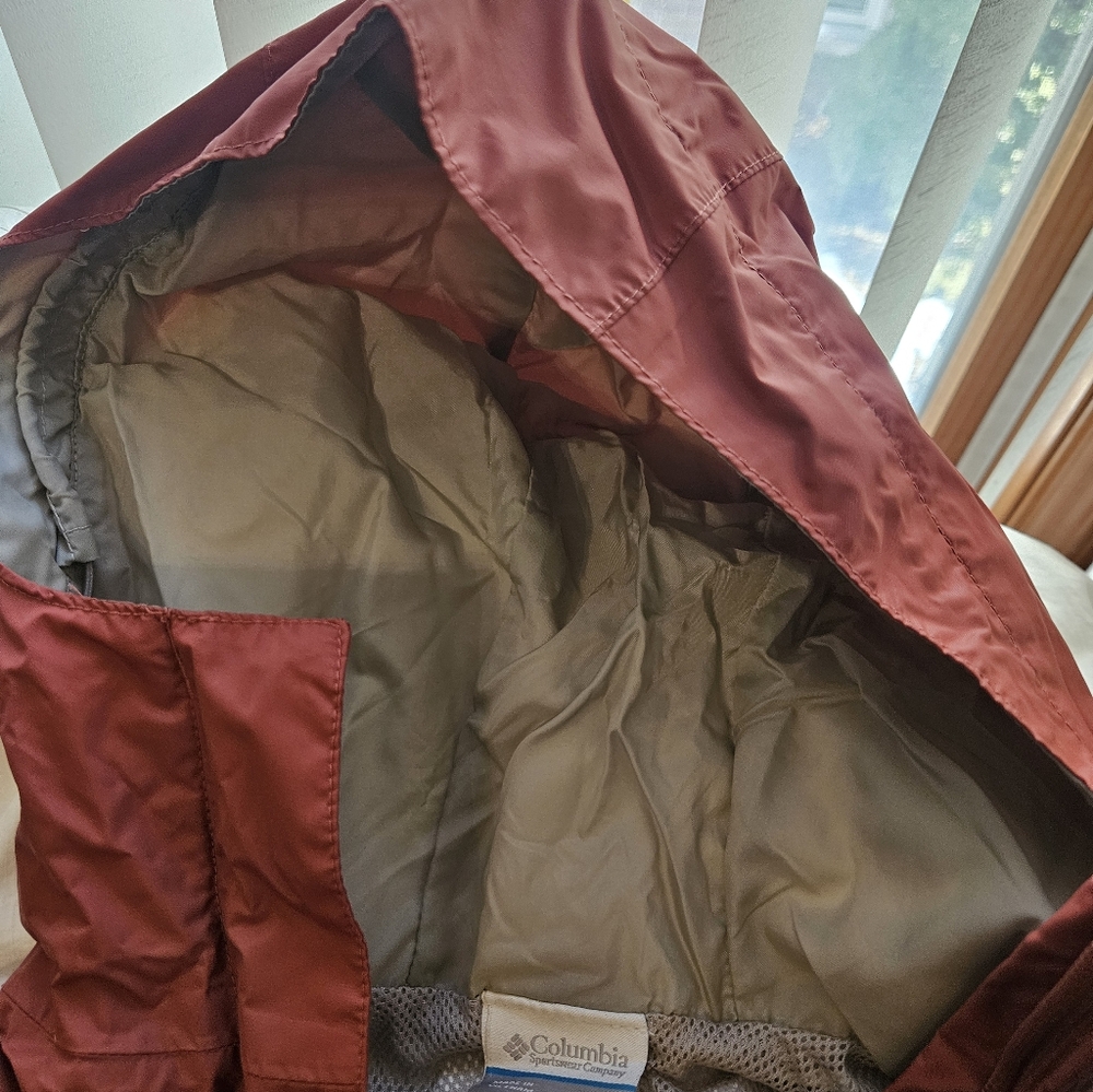Columbia Brick Red Hooded Rain Jacket - Picture 4 of 5